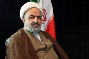 انتقاد حمید رسایی از اظهارات محمد خاکپور درباره ورزشگاه آزادی