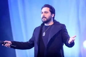 موزیک ویدیو روزبه بمانی به نام «صد سال تنهایی» از آلبوم «برف و کاج» منتشر شد