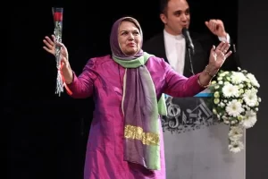 کنایه سیمین غانم به تقدیم اجراهای جشنواره موسیقی فجر به او