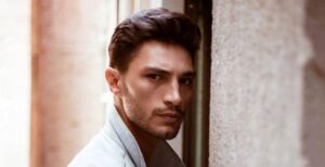 انتشار تصاویری از ایلهان شن و ارکان پتککایا در ایران برای اکران «بلیط یک طرفه»