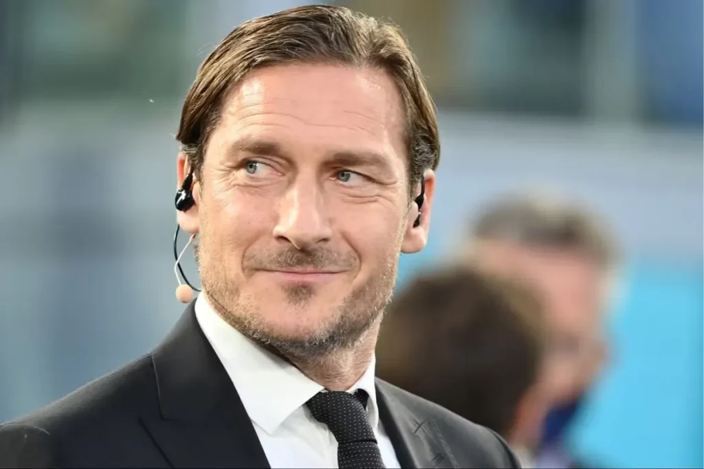 فرانچسکو توتی بهترین بازیکن تاریخ را معرفی کرد