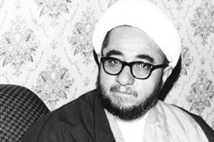 نظر صادق خلخالی در مورد فردوسی: «شاهنامه نیرنگ و دروغ مردم بدبخت ماست»