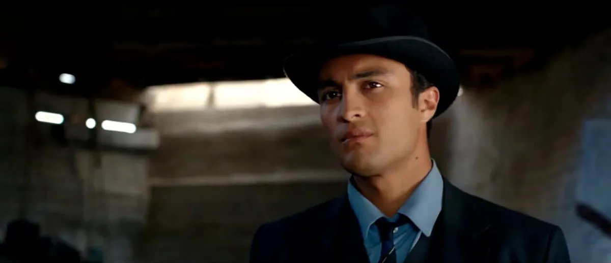 اژدها وارد می‌شود