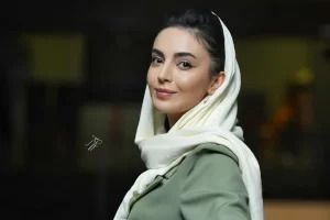 بیوگرافی مهشید جوادی + گالری تصاویر