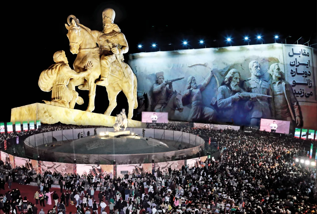 رونمایی از تندیس زانو زدن والرین در مقابل پادشاه ساسانی در میدان انقلاب تهران