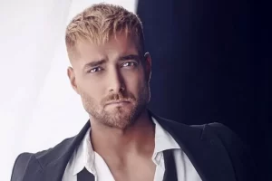 امیر مقاره در لیست «۱۰۰ چهره جذاب سال ۲۰۲۵» قرار گرفت