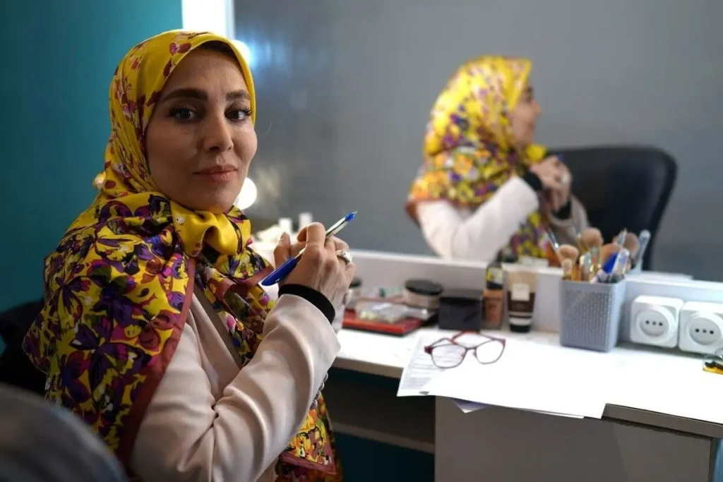 تصاویر بی‌حجاب ژیلا صادقی توسط احسان کرمی منتشر شدند