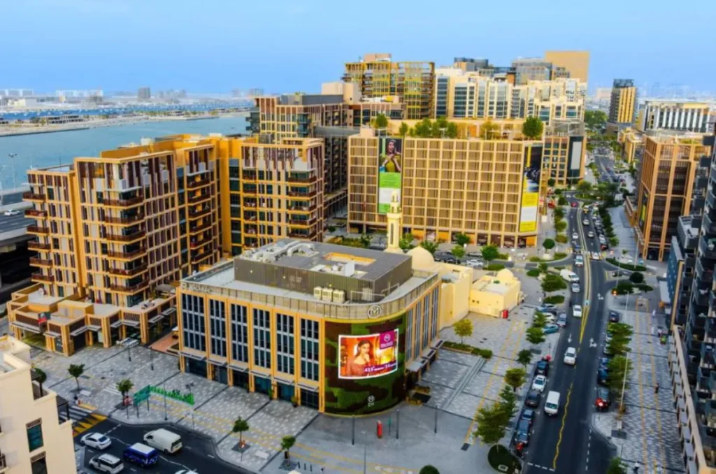 خیابان طلایی دبی؛ پروژه تازه‌ای برای ثبت رکوردی جدید در شهر اینفلوئنسرها