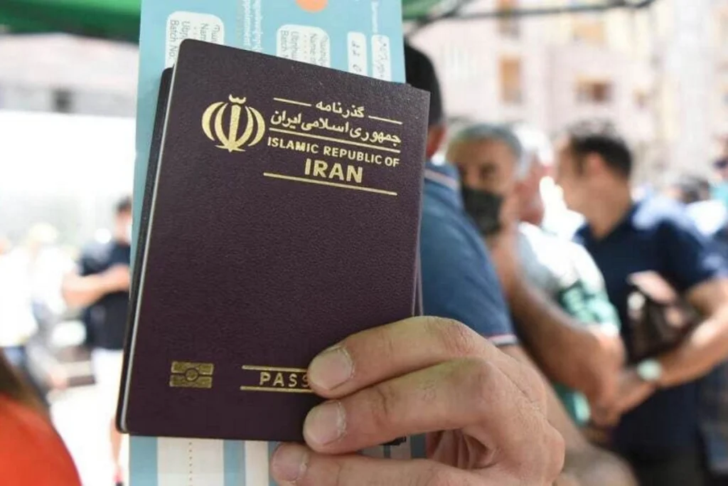 استرالیا ورود گردشگران ایرانی را برای شش ماه ممنوع کرد