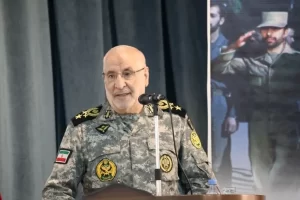 ادعای سرتیپ آراسته درباره آمادگی ۴۰۰,۰۰۰ نفر مسلح در آمریکا برای قیام علیه این کشور