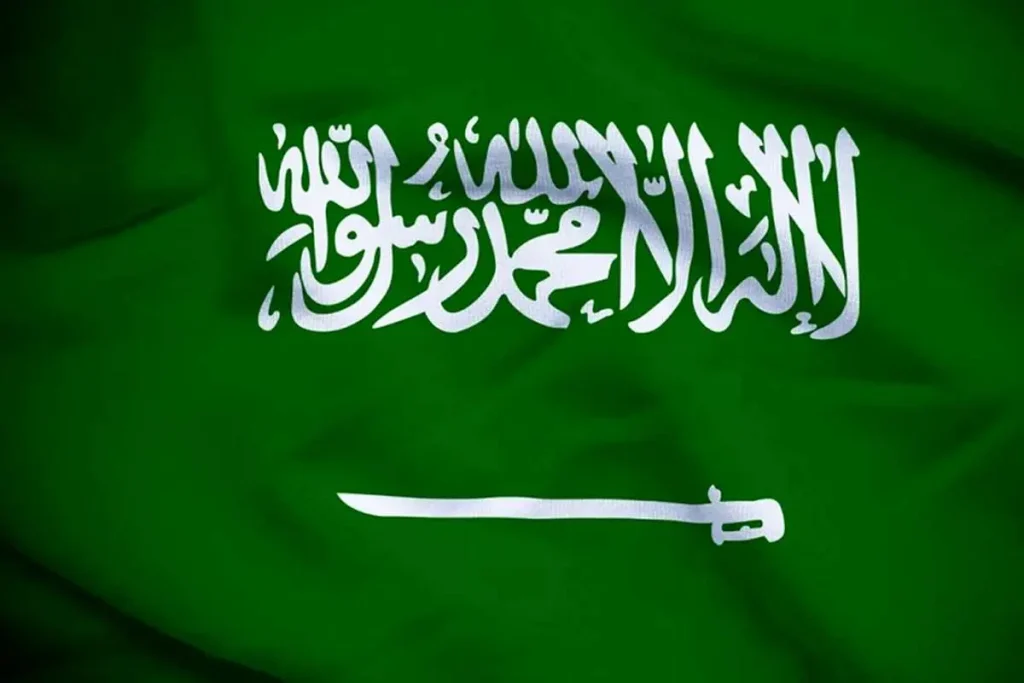 حمله پهپادی به پالایشگاه شرکت آرامکو در عربستان سعودی