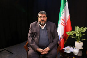 فواد ایزدی: حداقل ۵۰۰ سرباز آمریکایی باید در جنگ کشته شود