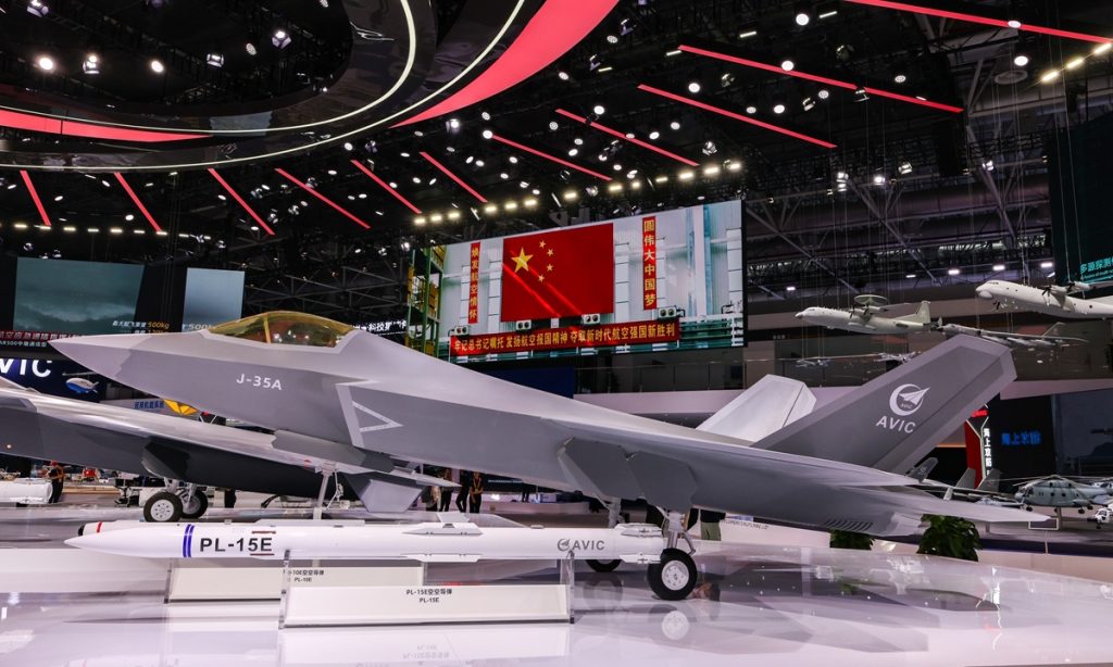 چین به طور رسمی نام جنگنده پنهانکار Shenyang J-35 را اعلام کرد