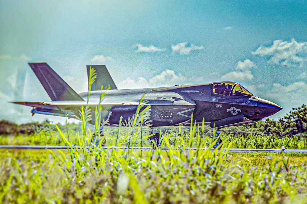 چرا F-35 با یک موتور پرواز می‌کند؟