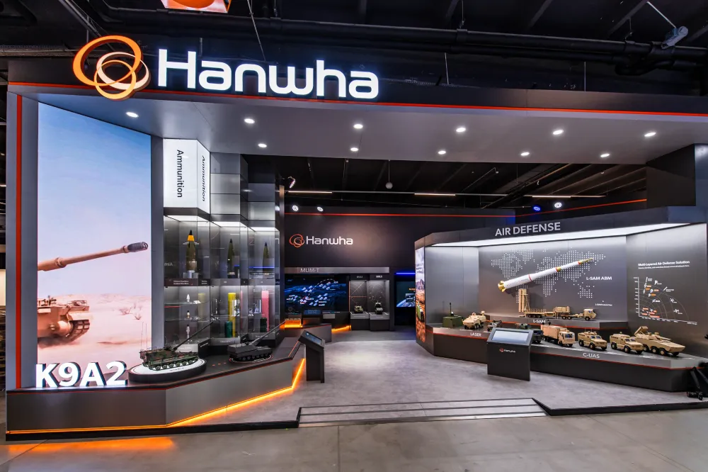 Hanwha لیزر ۵۰ کیلوواتی متحرک ضدپهپاد را معرفی کرد